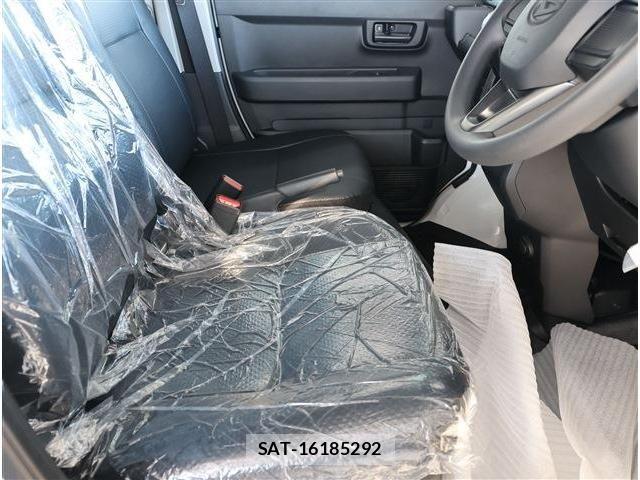Daihatsu HIJET CARGO 2026-01 7500851-9