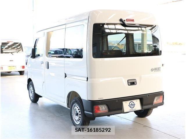 Daihatsu HIJET CARGO 2026-01 7500851-18