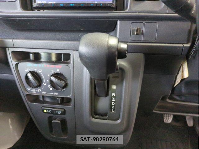 Daihatsu HIJET CARGO 2019-12 7508808-10