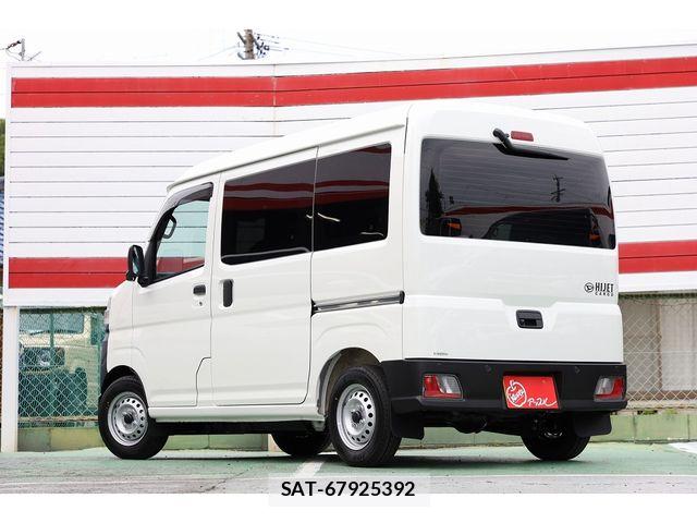Daihatsu HIJET CARGO 2026-01 7500850-5