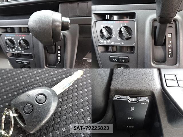 Daihatsu HIJET CARGO 2019-01 7500855-15