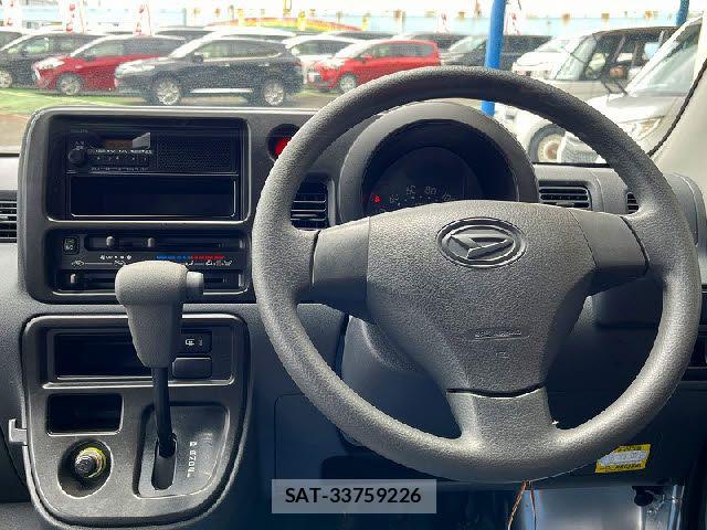 Daihatsu HIJET CARGO 2010-06 7562222-1