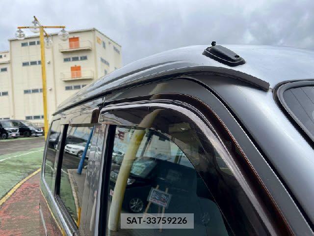 Daihatsu HIJET CARGO 2010-06 7562222-25