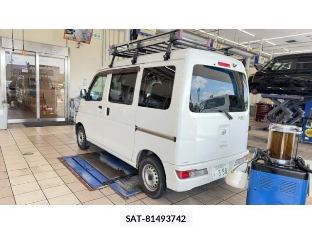 Daihatsu HIJET CARGO 2019-04 7616965-1
