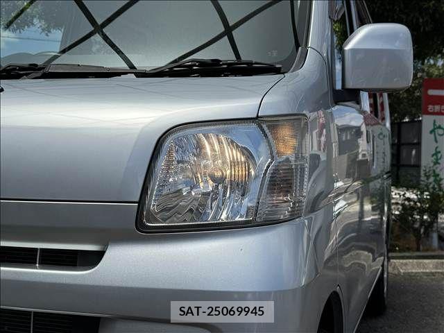 Daihatsu HIJET CARGO 2014-04 7616960-18