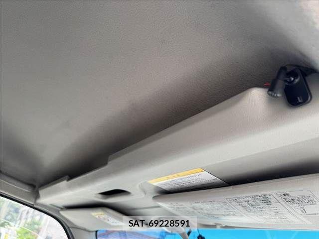 Daihatsu HIJET CARGO 2017-02 7616957-27
