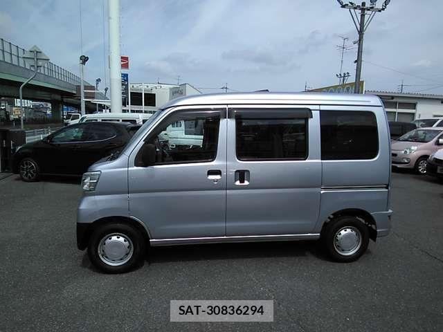Daihatsu HIJET CARGO 2020-03 7616948-10