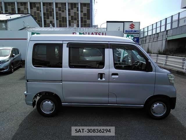 Daihatsu HIJET CARGO 2020-03 7616948-7