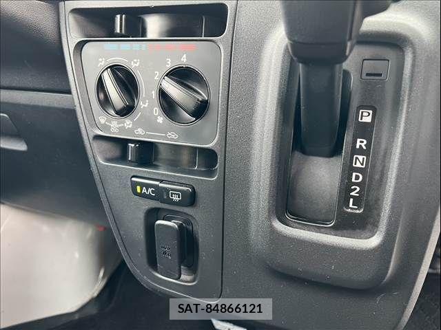 Daihatsu HIJET CARGO 2019-06 7616958-20