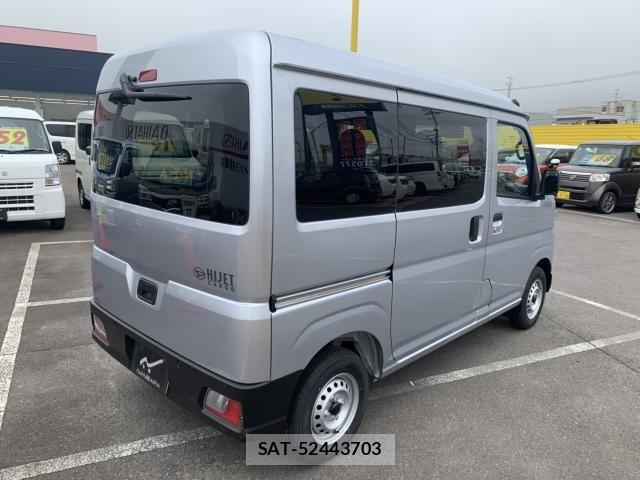 Daihatsu HIJET CARGO 2026-03 7616945-4