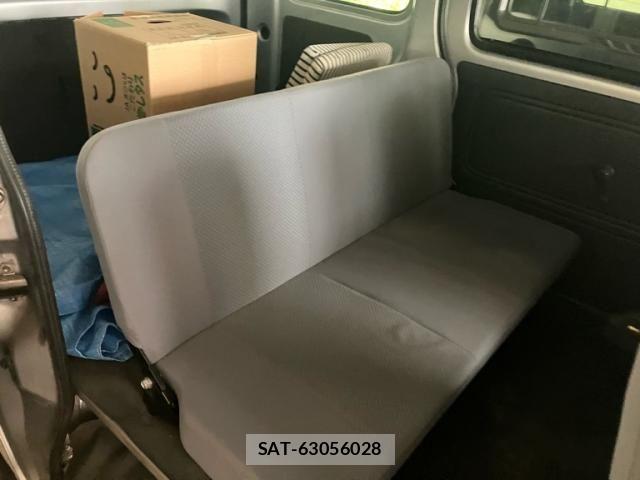 Daihatsu HIJET CARGO 2009-06 7723975-7