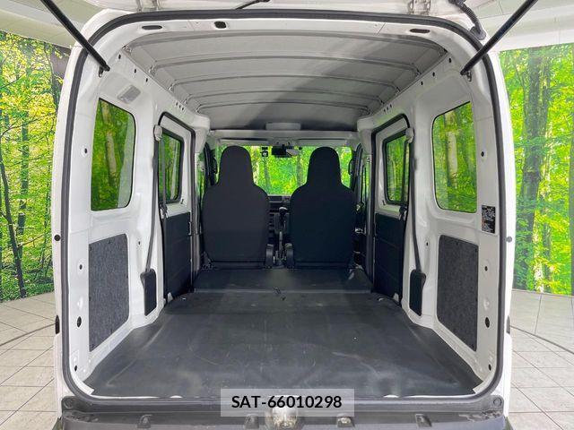 Daihatsu HIJET CARGO 2023-08 7723946-9