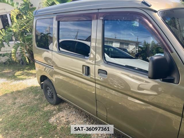 Daihatsu HIJET CARGO 2015-02 7723977-3