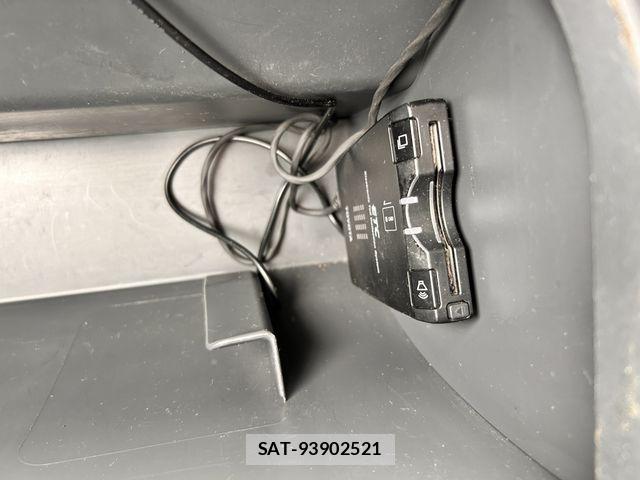 Daihatsu HIJET CARGO 2016-05 7723965-12