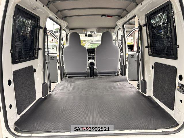 Daihatsu HIJET CARGO 2016-05 7723965-17