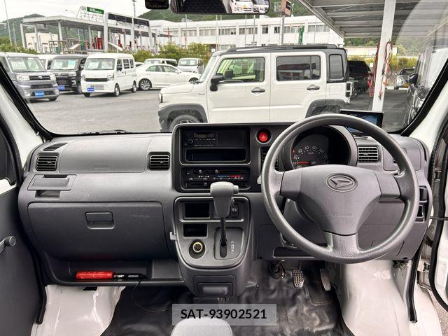 Daihatsu HIJET CARGO 2016-05 7723965-5