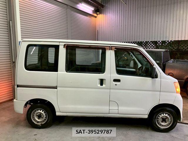 Daihatsu HIJET CARGO 2014-01 7723967-9
