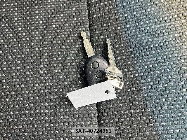 Daihatsu HIJET CARGO 2021-05 7876771-25