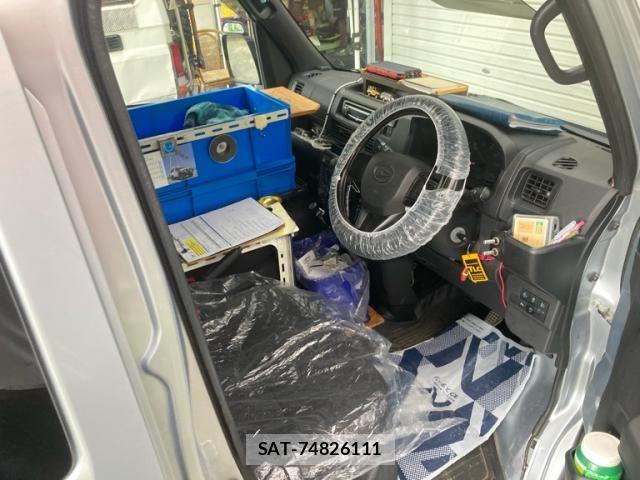 Daihatsu HIJET CARGO 2022-03 7876772-9