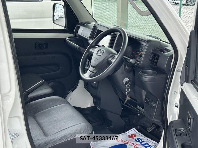 Daihatsu HIJET CARGO 2019-06 7961963-1