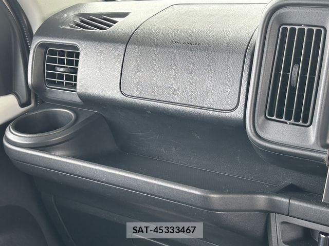 Daihatsu HIJET CARGO 2019-06 7961963-24