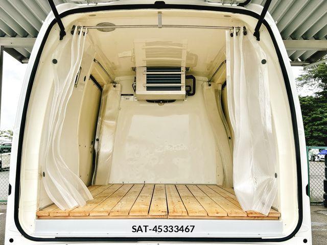 Daihatsu HIJET CARGO 2019-06 7961963-3