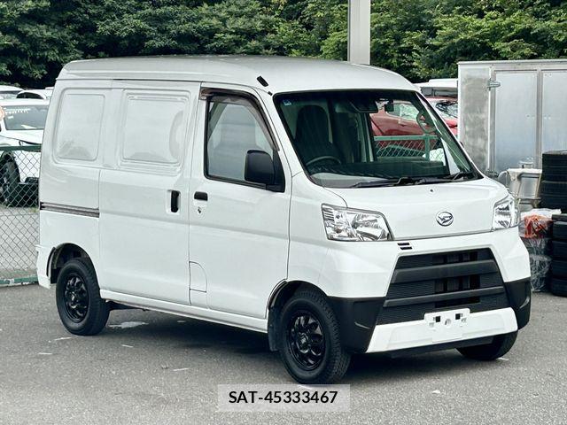 Daihatsu HIJET CARGO 2019-06 7961963-6