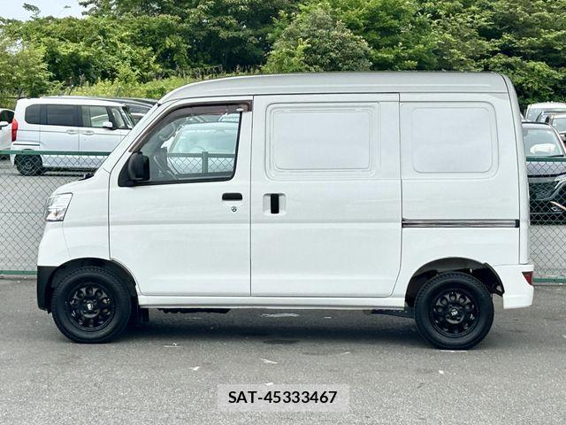 Daihatsu HIJET CARGO 2019-06 7961963-7