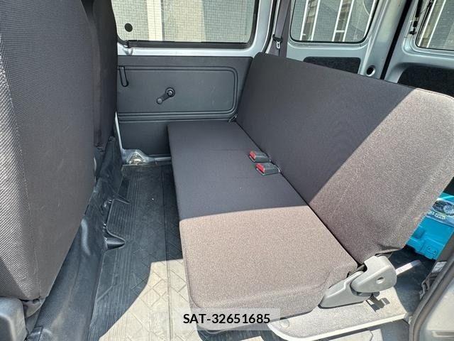 Daihatsu HIJET CARGO 2021-06 7961969-11