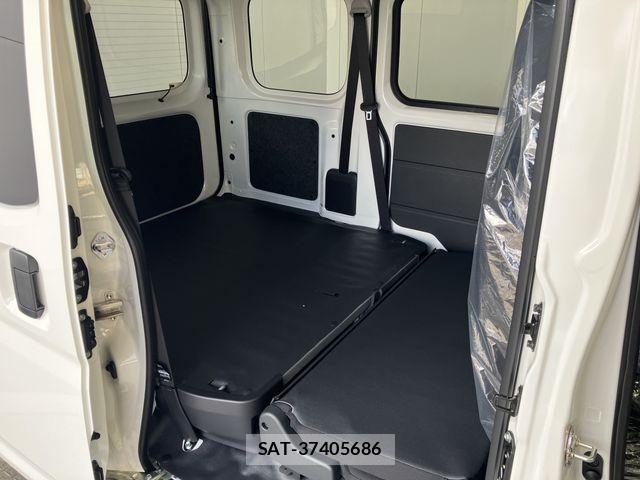 Daihatsu HIJET CARGO 2026-06 7961964-22
