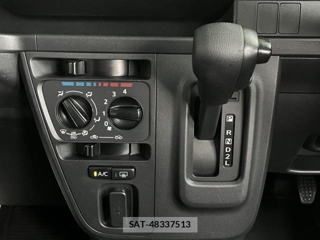 Daihatsu HIJET CARGO 2019-08 7979418-16