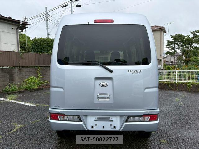 Daihatsu HIJET CARGO 2021-06 7979425-4