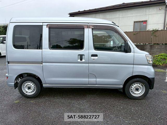 Daihatsu HIJET CARGO 2021-06 7979425-6