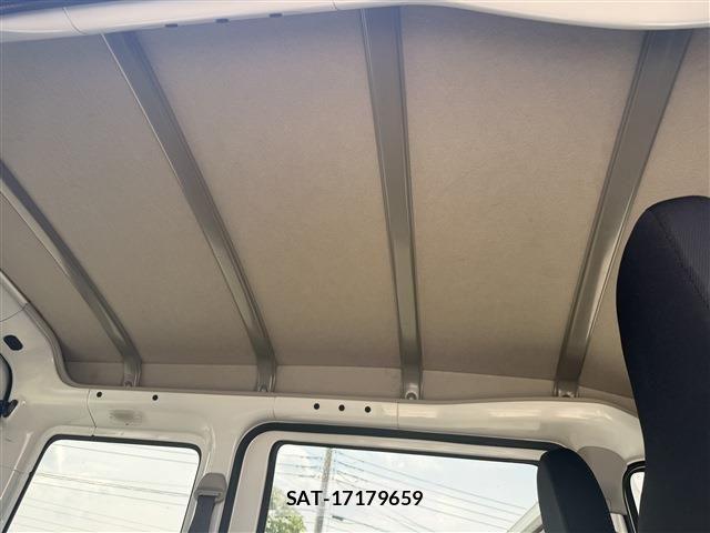 Daihatsu HIJET CARGO 2019-07 7979422-9