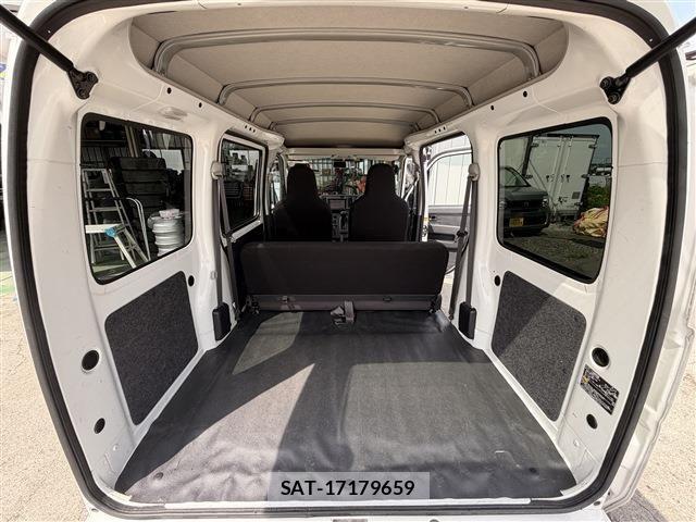 Daihatsu HIJET CARGO 2019-07 7979422-12