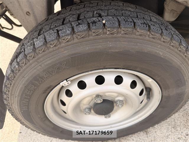 Daihatsu HIJET CARGO 2019-07 7979422-15