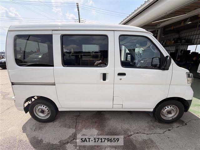 Daihatsu HIJET CARGO 2019-07 7979422-4