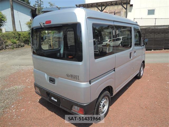 Daihatsu HIJET CARGO 2022-05 7979420-12