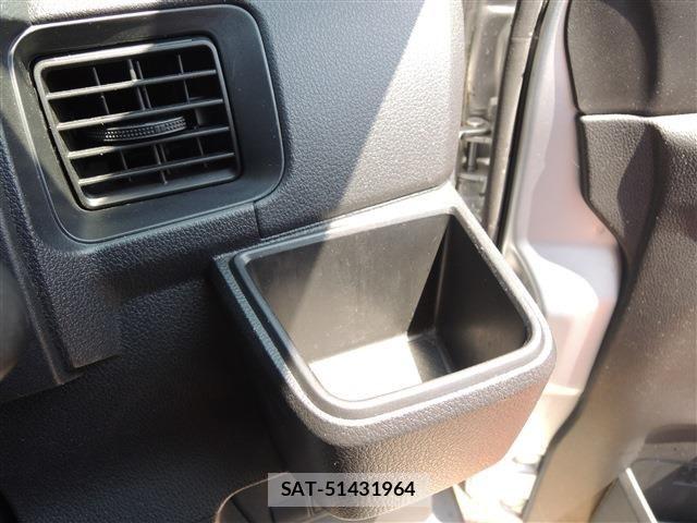 Daihatsu HIJET CARGO 2022-05 7979420-25