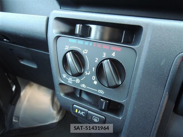 Daihatsu HIJET CARGO 2022-05 7979420-29