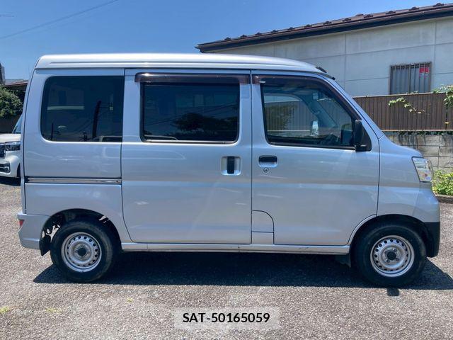 Daihatsu HIJET CARGO 2020-03 7979423-4