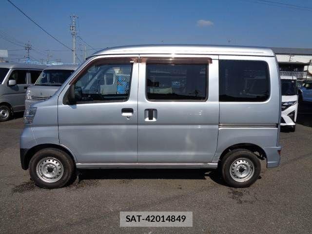 Daihatsu HIJET CARGO 2021-03 7979419-18
