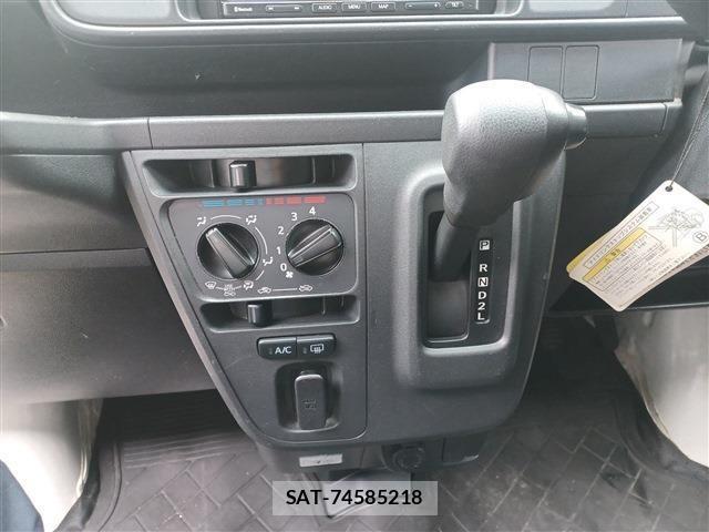 Daihatsu HIJET CARGO 2019-07 7979424-10