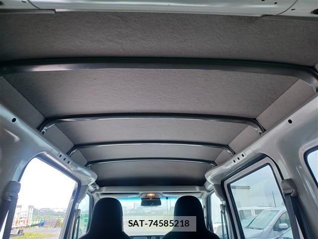 Daihatsu HIJET CARGO 2019-07 7979424-17