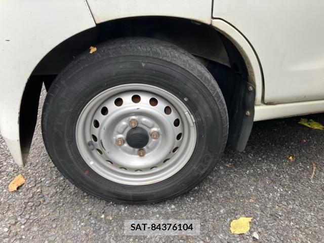 Daihatsu HIJET CARGO 2010-06 8035906-6