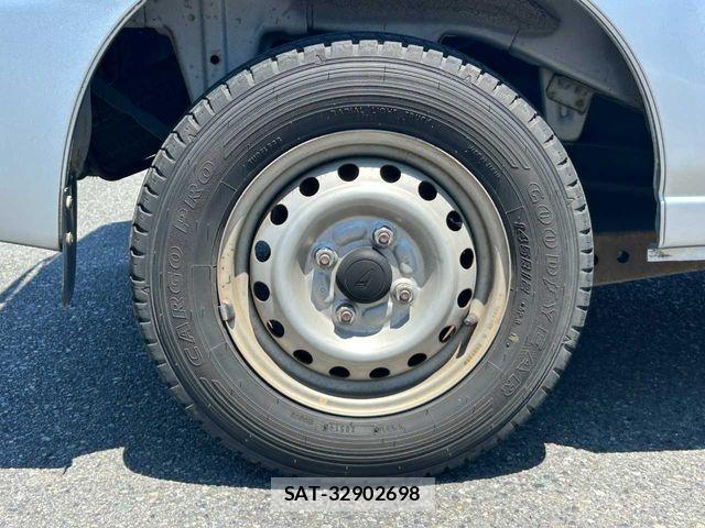 Daihatsu HIJET CARGO 2009-06 8035904-27