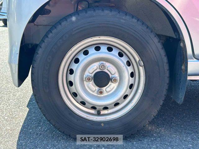 Daihatsu HIJET CARGO 2009-06 8035904-28