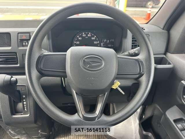 Daihatsu HIJET CARGO 2022-07 8035899-5