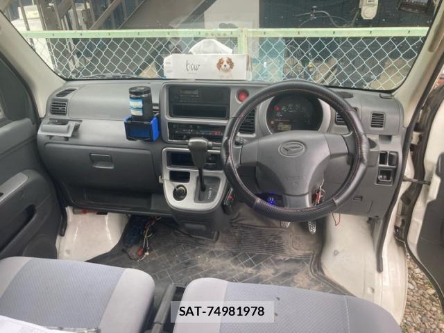 Daihatsu HIJET CARGO 2012-07 8035907-10