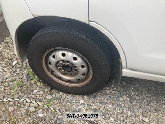 Daihatsu HIJET CARGO 2012-07 8035907-7